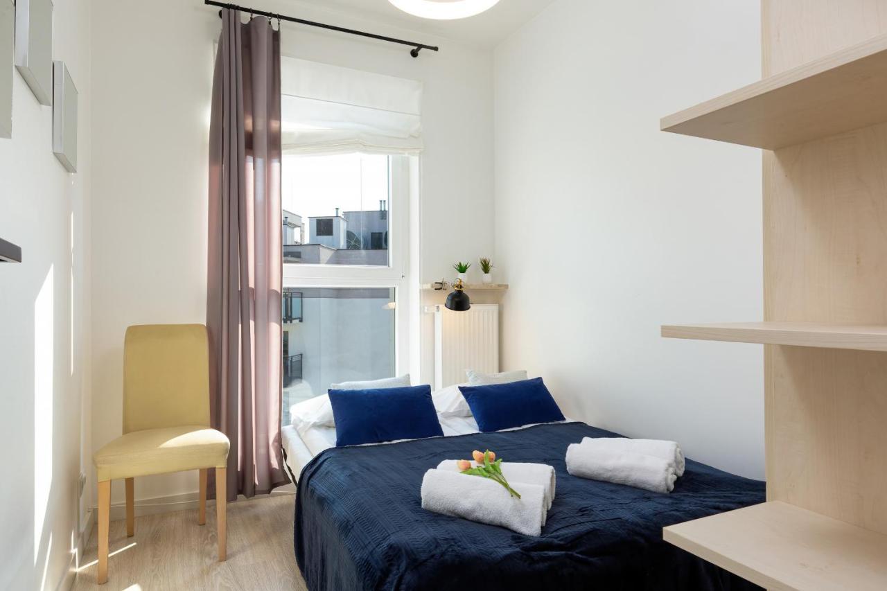 Metro Bielany Apartments By Noclegi Renters Варшава Экстерьер фото