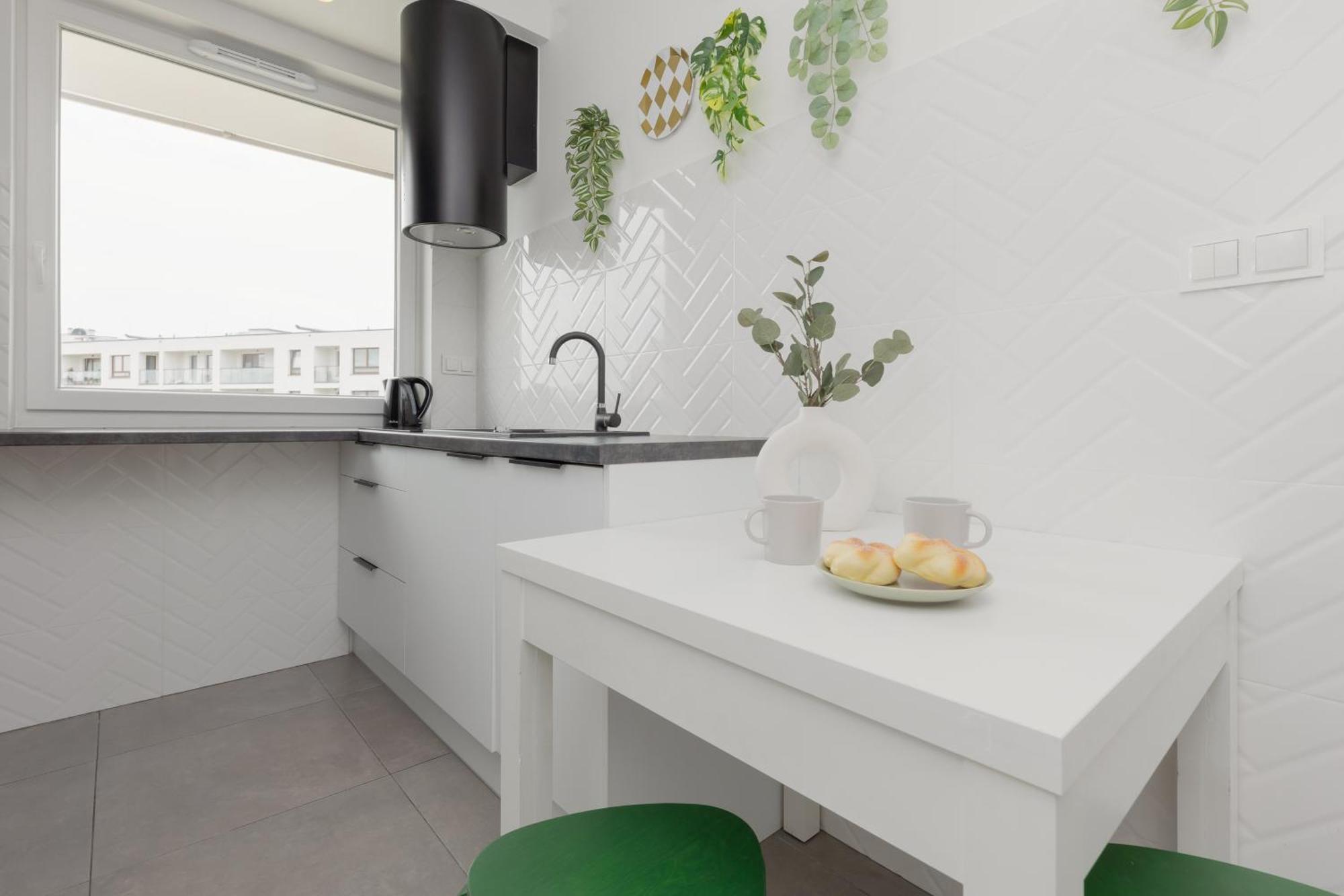 Metro Bielany Apartments By Noclegi Renters Варшава Экстерьер фото